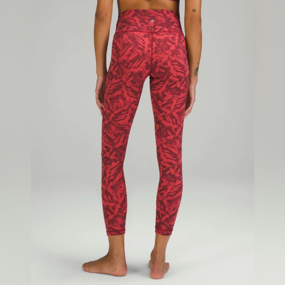 Women’s Lululemon Wunder Under High-Rise Tight 25" *Luxtreme